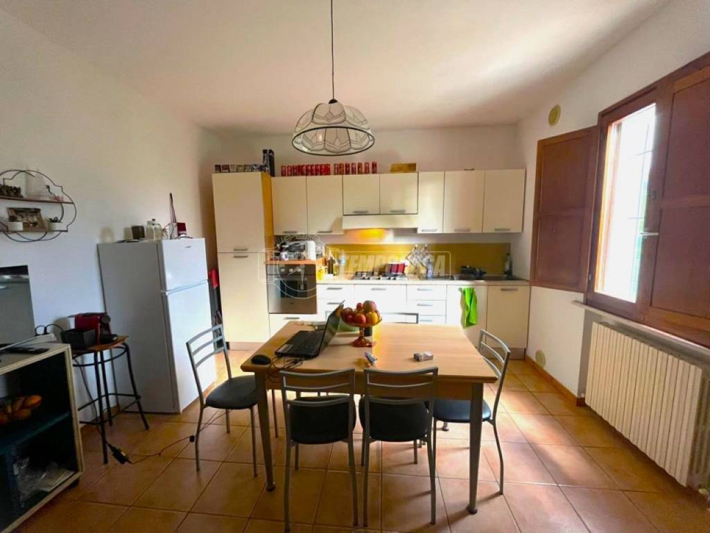 appartamento in vendita a Fano in zona Caminate