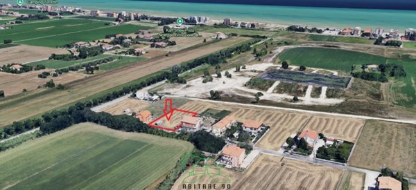 casa indipendente in vendita a Fano in zona Torrette