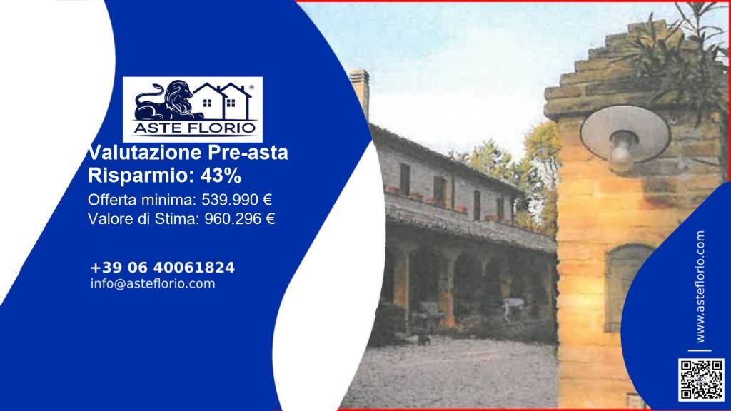 casa indipendente in vendita a Fano in zona Carrara