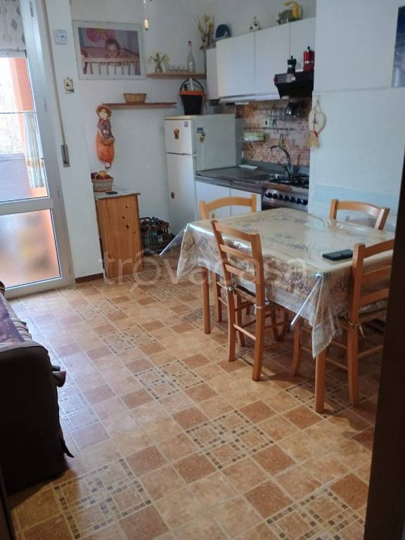 appartamento in vendita a Fano in zona Marotta