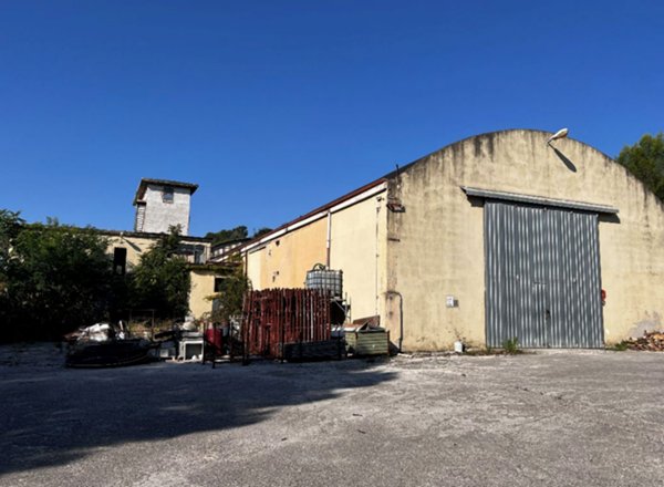 casale in vendita a Fano in zona Cuccurano