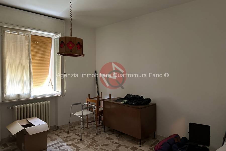 casa indipendente in vendita a Fano in zona Centinarola