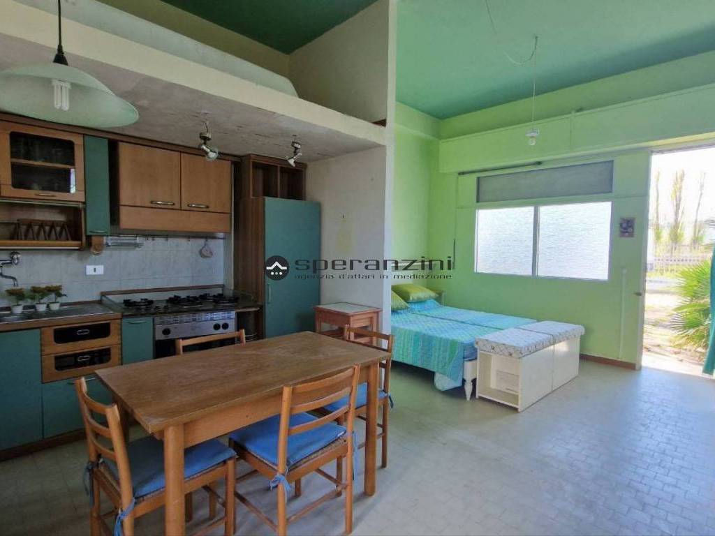 appartamento in vendita a Fano in zona Torrette