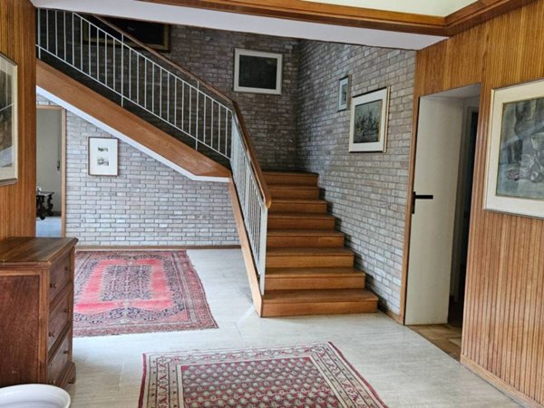 casa indipendente in vendita a Fano