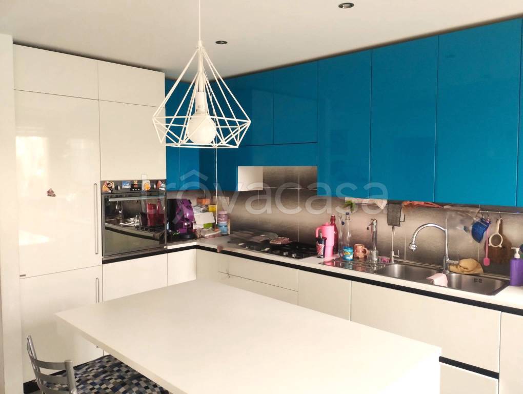 appartamento in vendita a Fano in zona Bellocchi