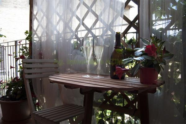 casa indipendente in vendita a Fano