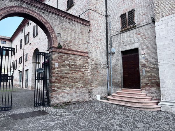 ufficio in vendita a Fano