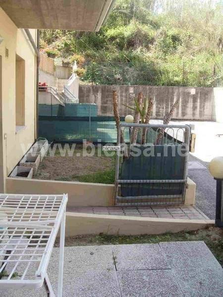 appartamento in vendita a Fano in zona Roncosambaccio