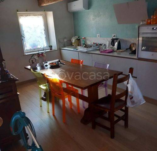 casa indipendente in vendita a Fano in zona Centinarola