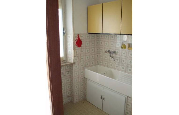 appartamento in vendita a Fano in zona Marotta