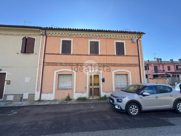 appartamento in vendita a Fano in zona Cuccurano