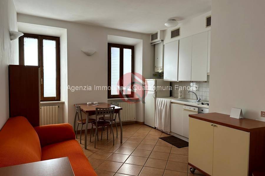 casa semindipendente in vendita a Fano