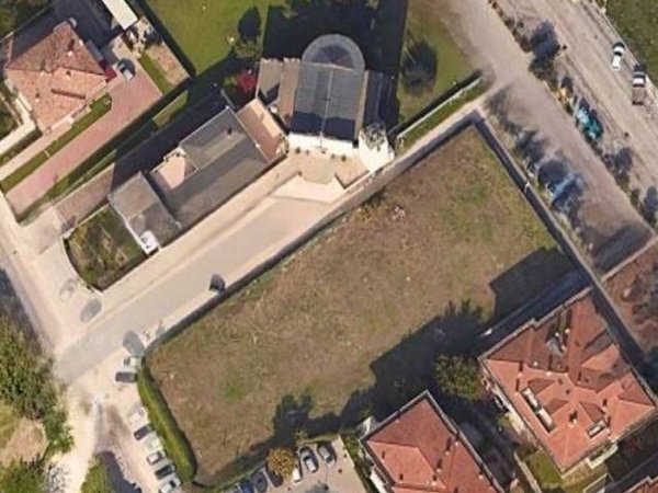 negozio in vendita a Fano in zona Centinarola