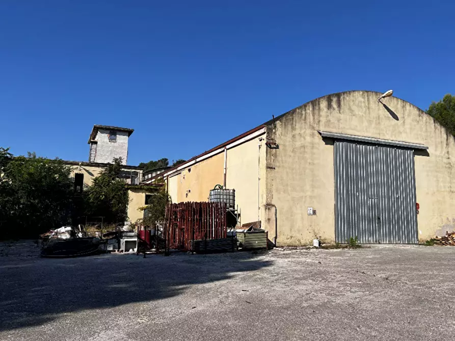 casale in vendita a Fano in zona Cuccurano