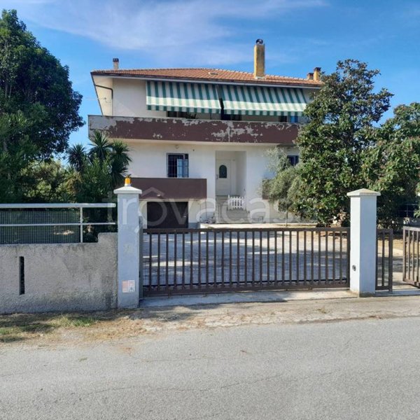 appartamento in vendita a Fano in zona Torrette