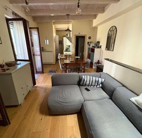 casa indipendente in vendita a Fano