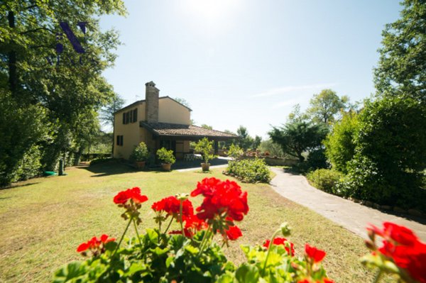 casa indipendente in vendita a Fano