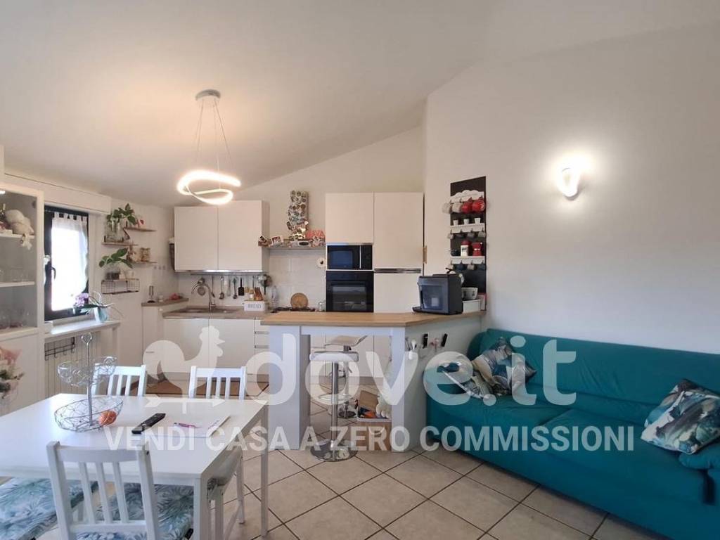 appartamento in vendita a Fano in zona Marotta