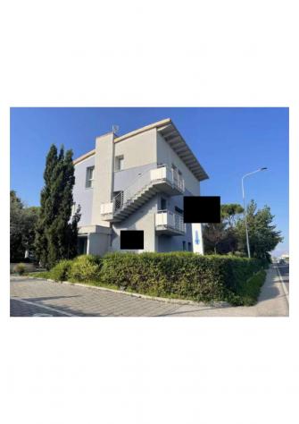 negozio in vendita a Fano