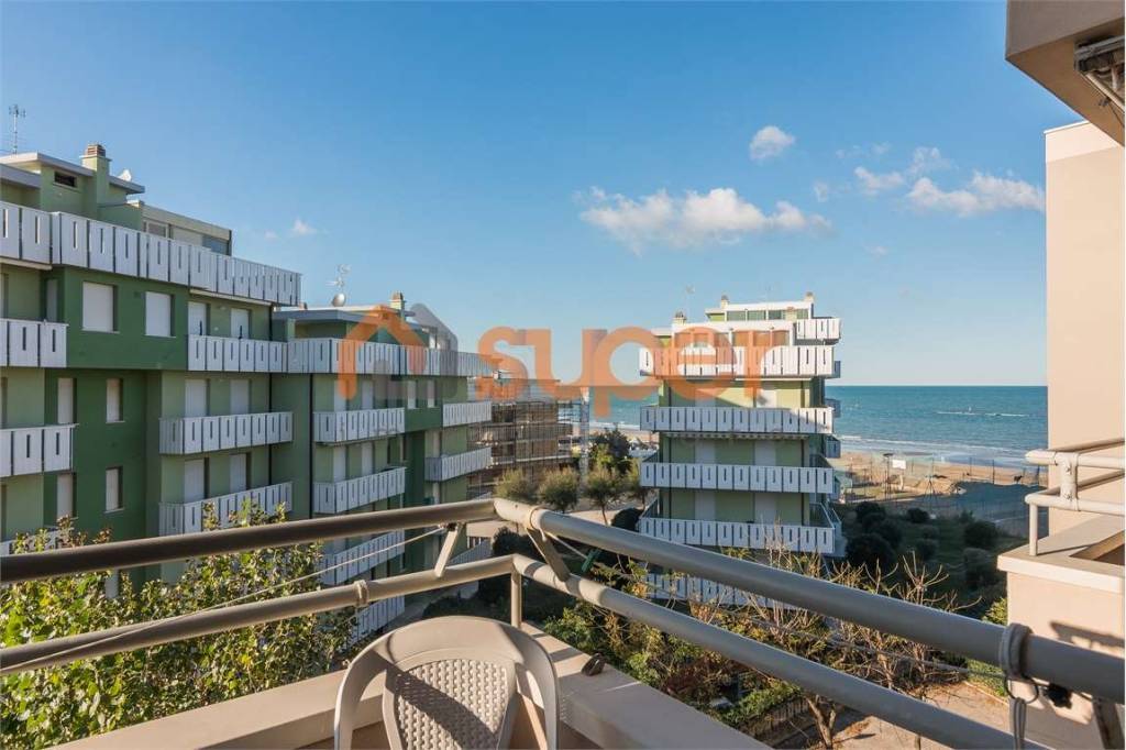 appartamento in vendita a Fano in zona Torrette