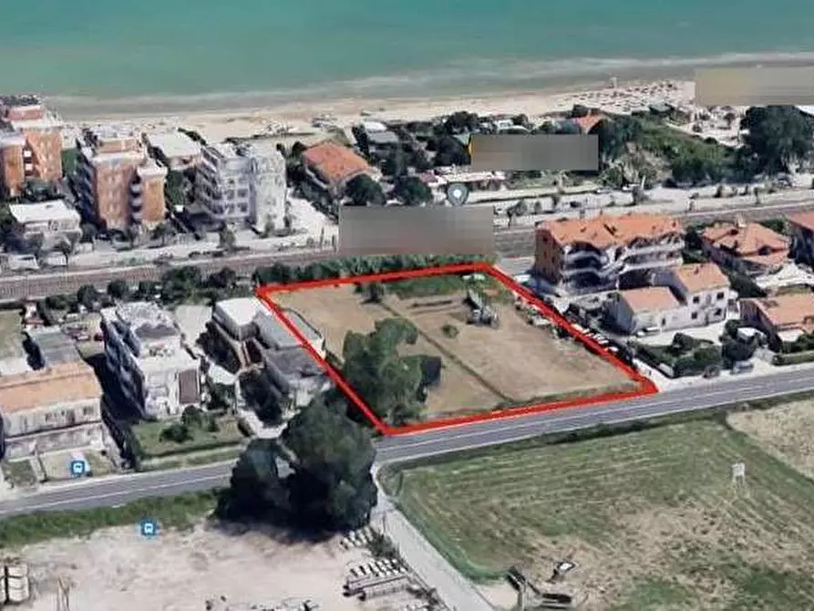 casa indipendente in vendita a Fano