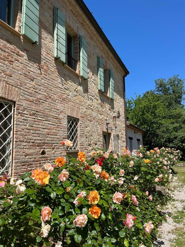 casa indipendente in vendita a Fano