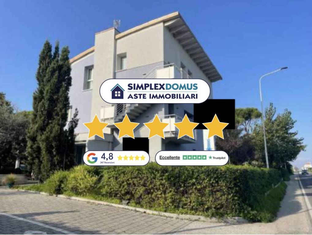 casa indipendente in vendita a Fano