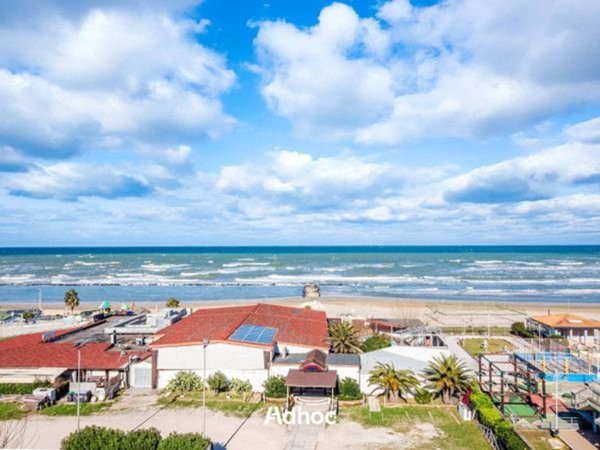 appartamento in vendita a Fano in zona Marotta