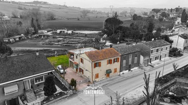 appartamento in vendita a Fano in zona Cuccurano