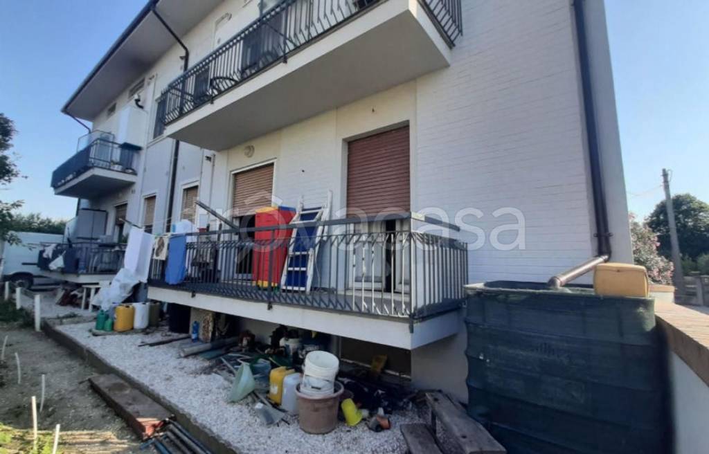 appartamento in vendita a Fano in zona Torrette