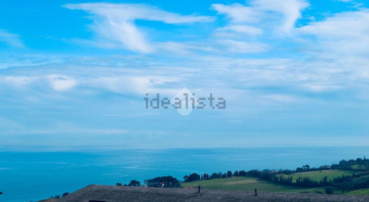 casa indipendente in vendita a Fano