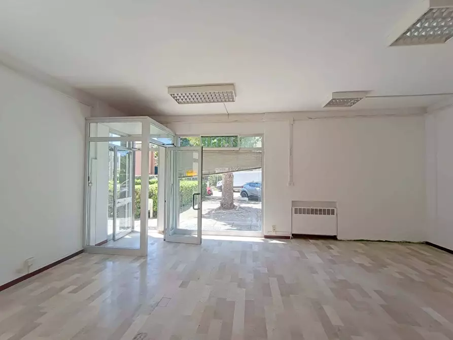 ufficio in vendita a Fano