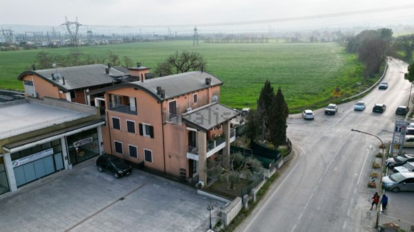 appartamento in vendita a Fano in zona Carrara