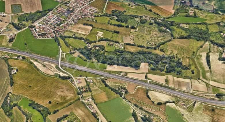 appartamento in vendita a Fano in zona Fenile