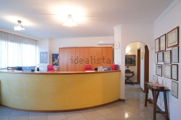 ufficio in vendita a Fano