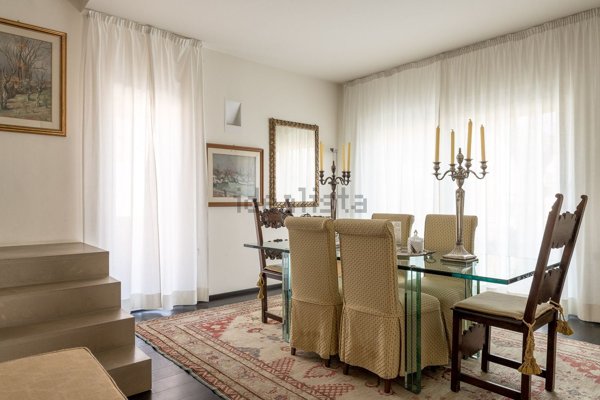 casa indipendente in vendita a Fano