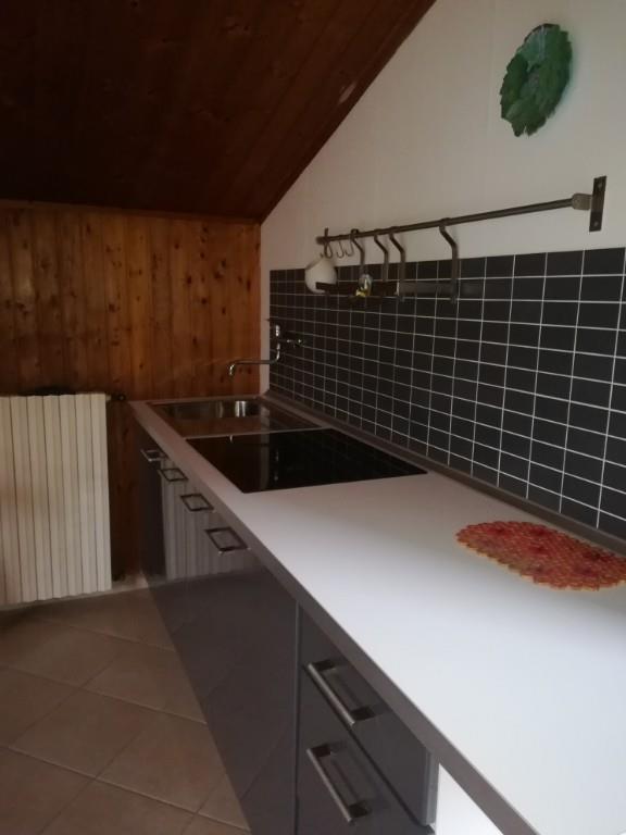 casa indipendente in vendita a Fano