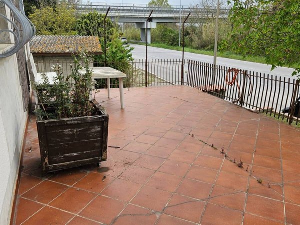 appartamento in vendita a Fano in zona Tre Ponti