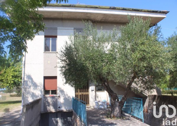 casa indipendente in vendita a Fano in zona Torrette