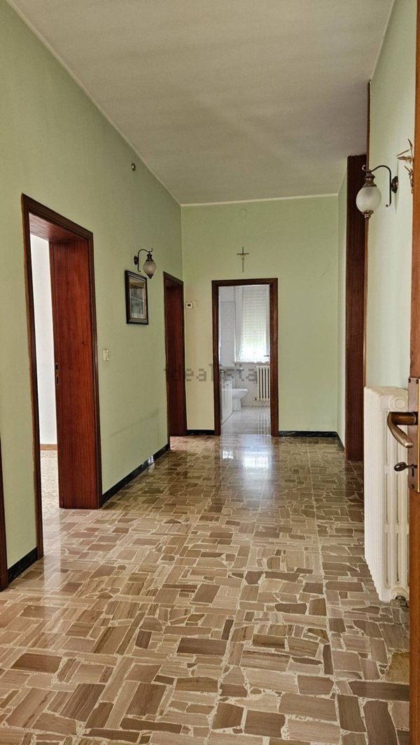 appartamento in vendita a Fano in zona Rosciano