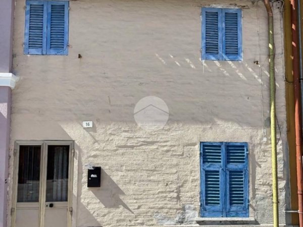casa indipendente in vendita a Fano in zona Cuccurano