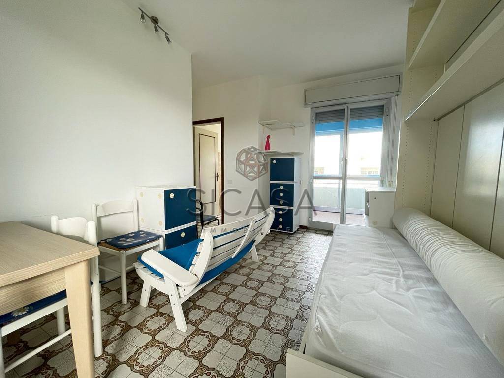 appartamento in vendita a Fano in zona Caminate