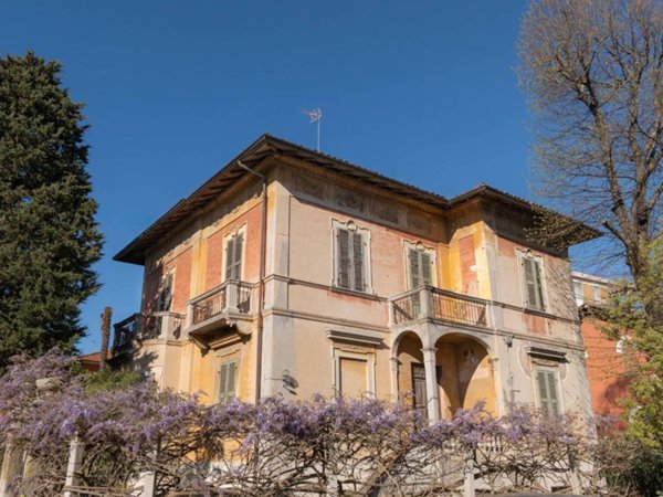casa indipendente in vendita a Fano