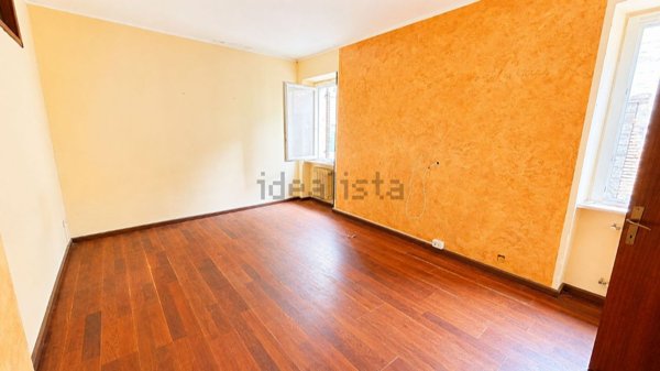 casa indipendente in vendita a Fano