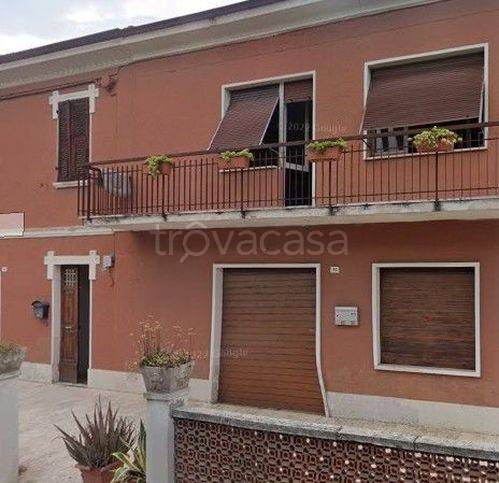 casa indipendente in vendita a Fano