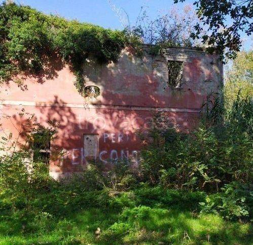 casa indipendente in vendita a Fano