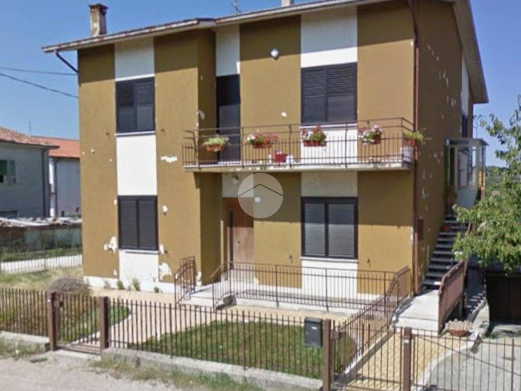 casa indipendente in vendita a Fano in zona Rosciano