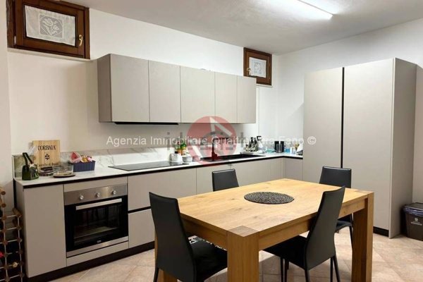 casa semindipendente in vendita a Fano