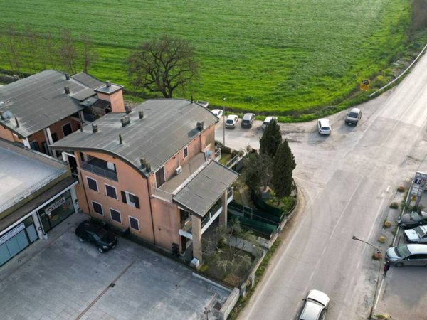 appartamento in vendita a Fano in zona Carrara