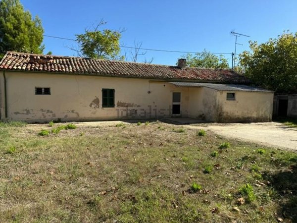 casa indipendente in vendita a Fano in zona Torrette